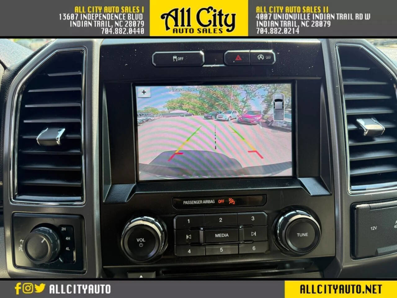 Used 2017 Ford F150 XLT w/ Equipment Group 302A Luxury AWD/4WD image 13