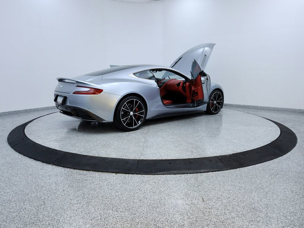 Used 2014 Aston Martin Vanquish Coupe RWD image 11