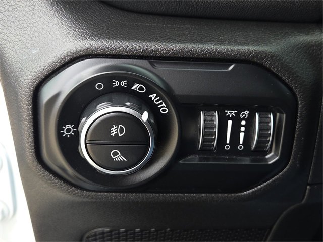 Used 2021 Jeep Gladiator Overland w/ Popular Equipment Package image 25