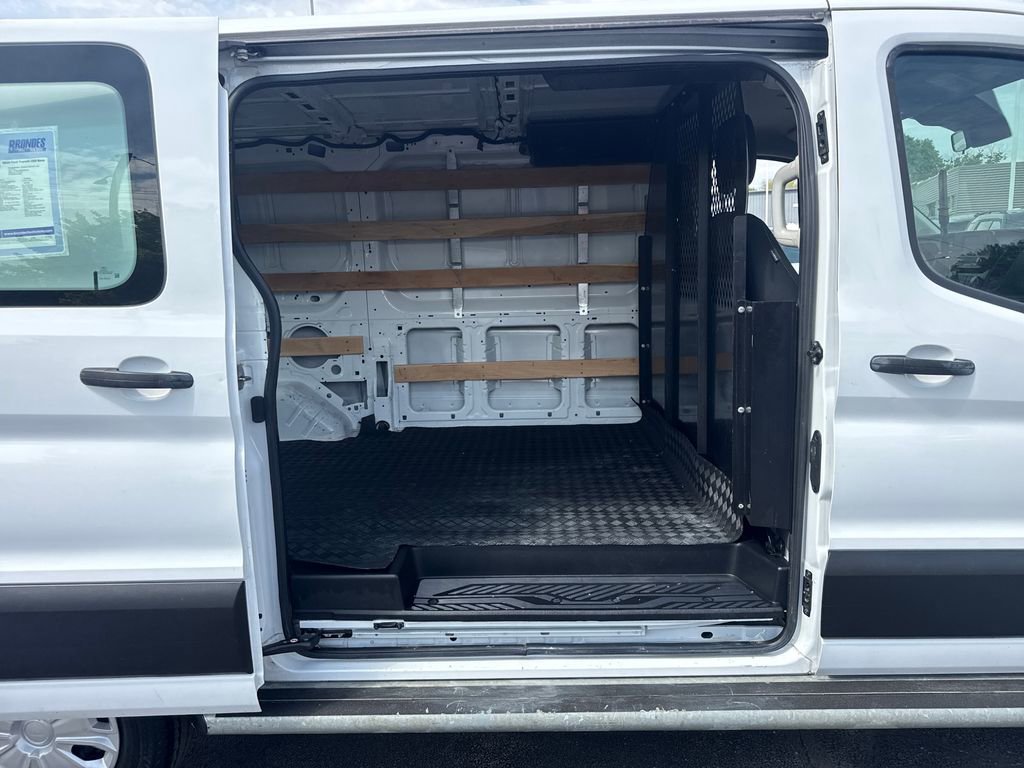 Used 2024 Ford Transit 250 Low Roof w/ Exterior Upgrade Package RWD image 13