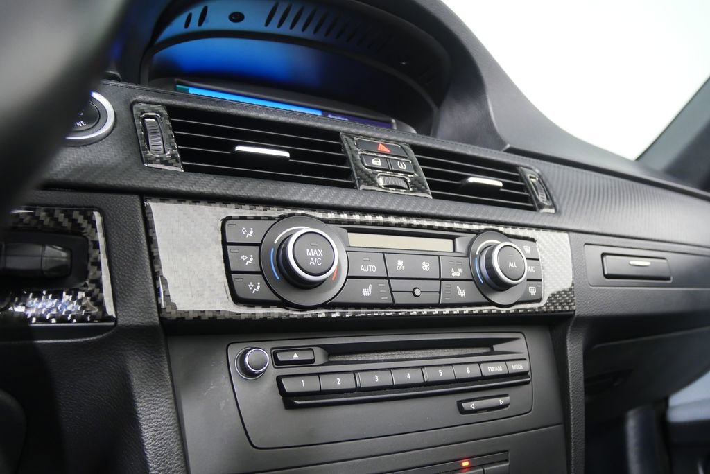 Used 2013 BMW M3 Convertible image 23