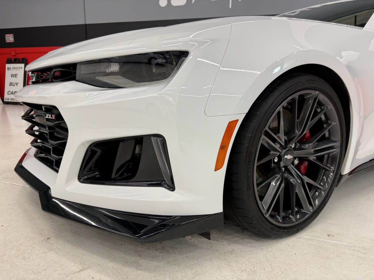 Used 2017 Chevrolet Camaro ZL1 image 4
