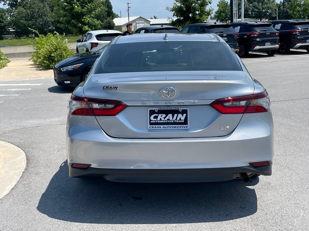 Used 2022 Toyota Camry LE FWD image 6