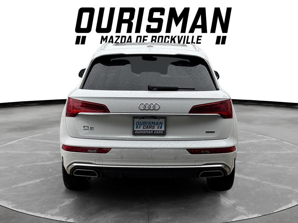 Used 2023 Audi Q5 2.0T Premium w/ Convenience Package AWD/4WD image 5