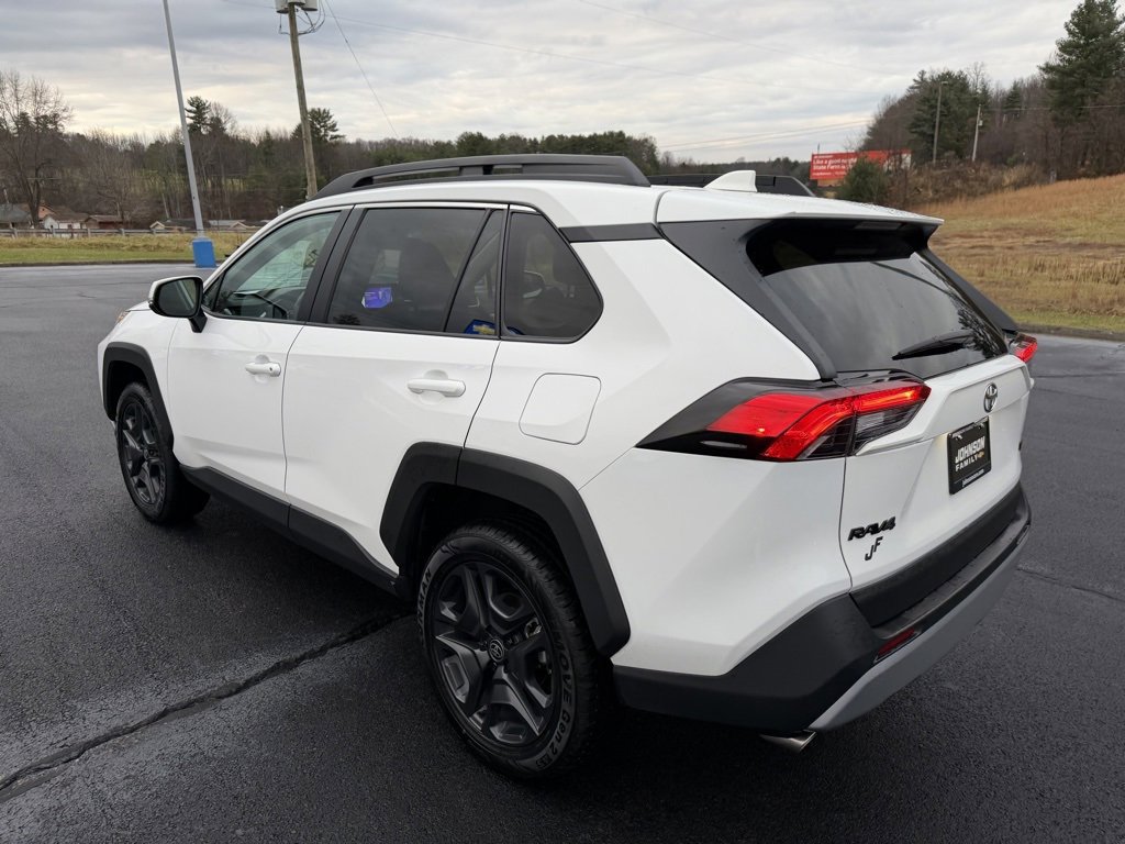 Used 2024 Toyota RAV4 Adventure image 14