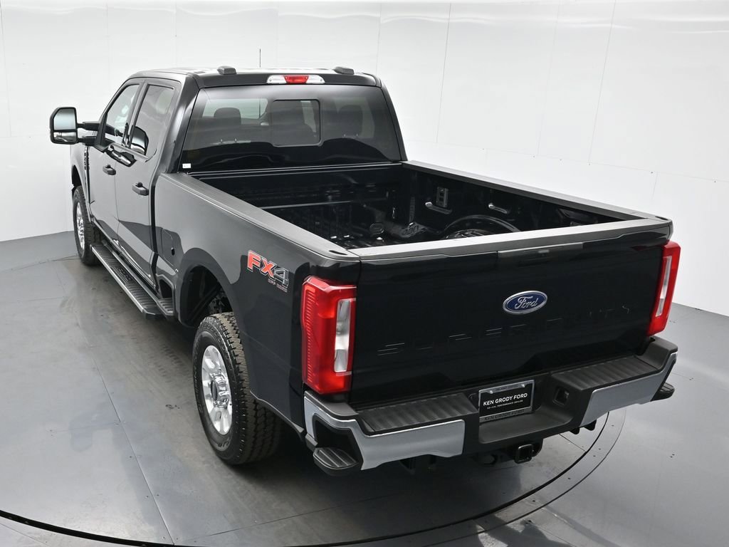 Certified 2024 Ford F250 XLT w/ FX4 Off-Road Package image 44