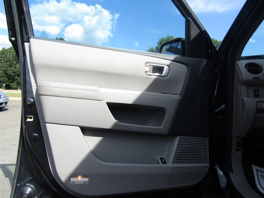 Used 2014 Honda Pilot EX-L image 14