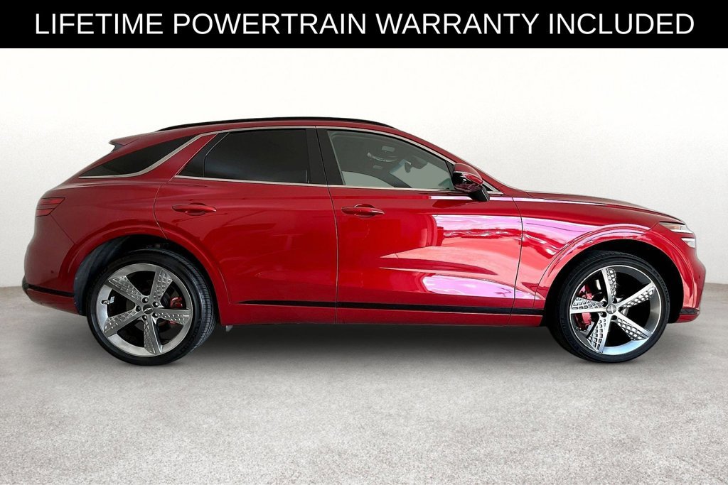 Used 2022 Genesis GV70 3.5T Sport w/ Sport Prestige Package AWD/4WD image 8