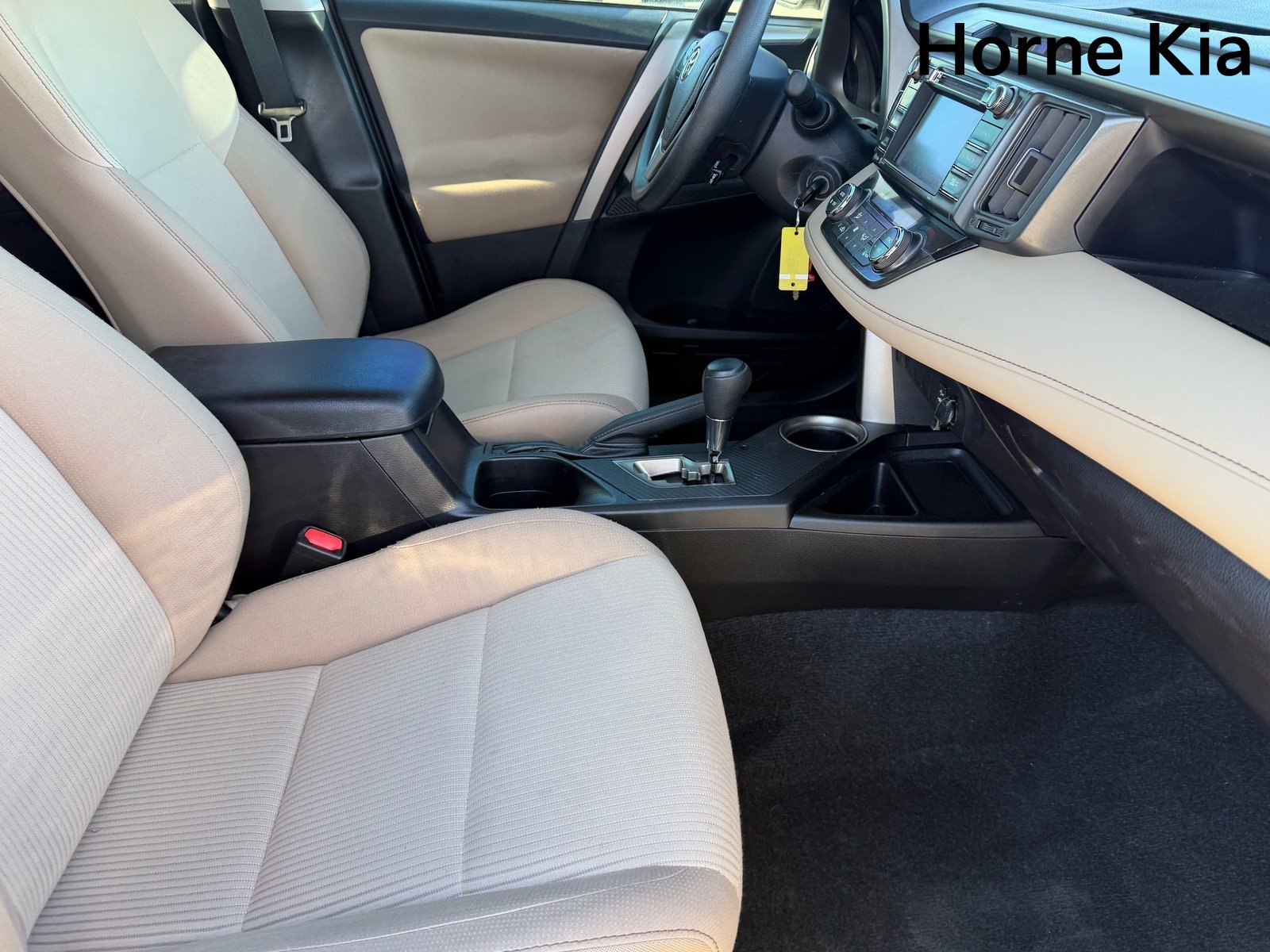Used 2014 Toyota RAV4 XLE FWD image 10