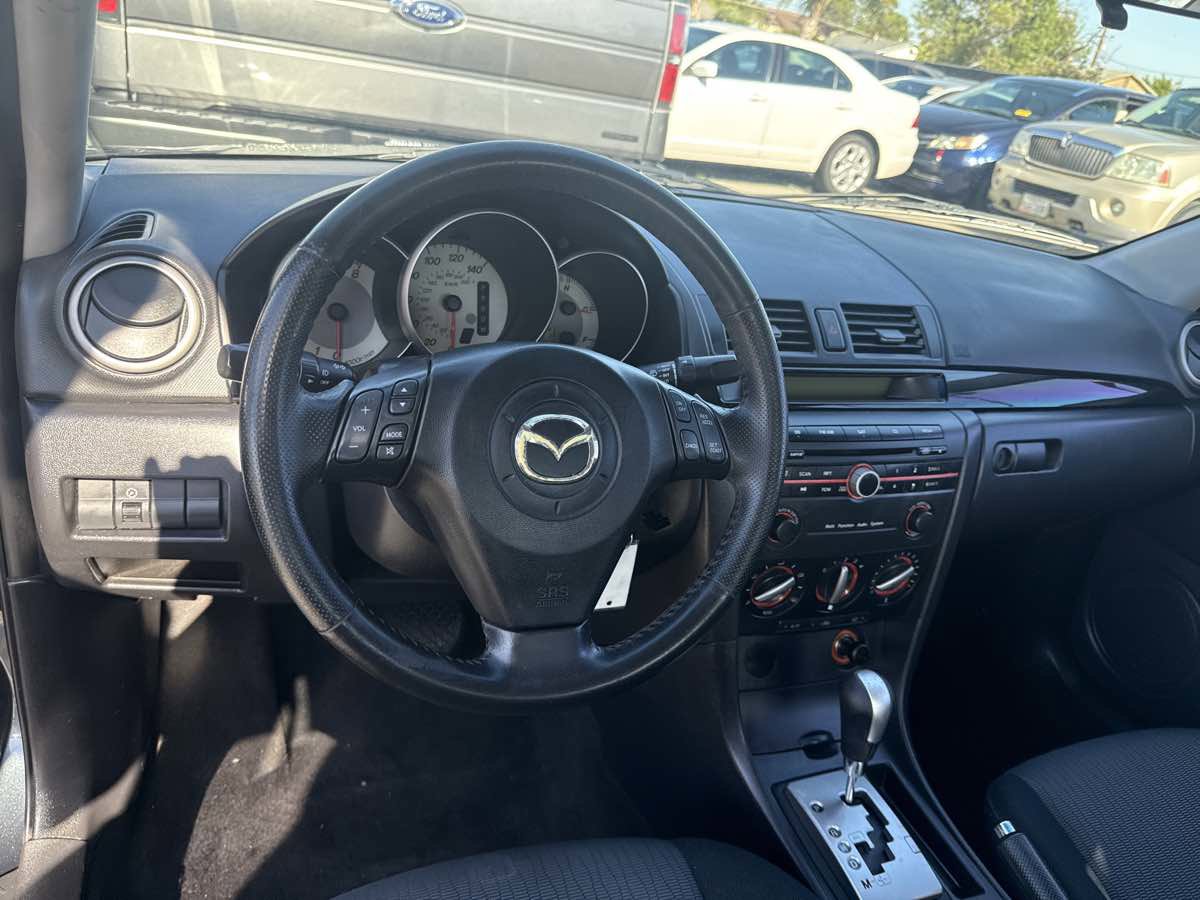 Used 2008 MAZDA MAZDA3 i Touring Value FWD image 5