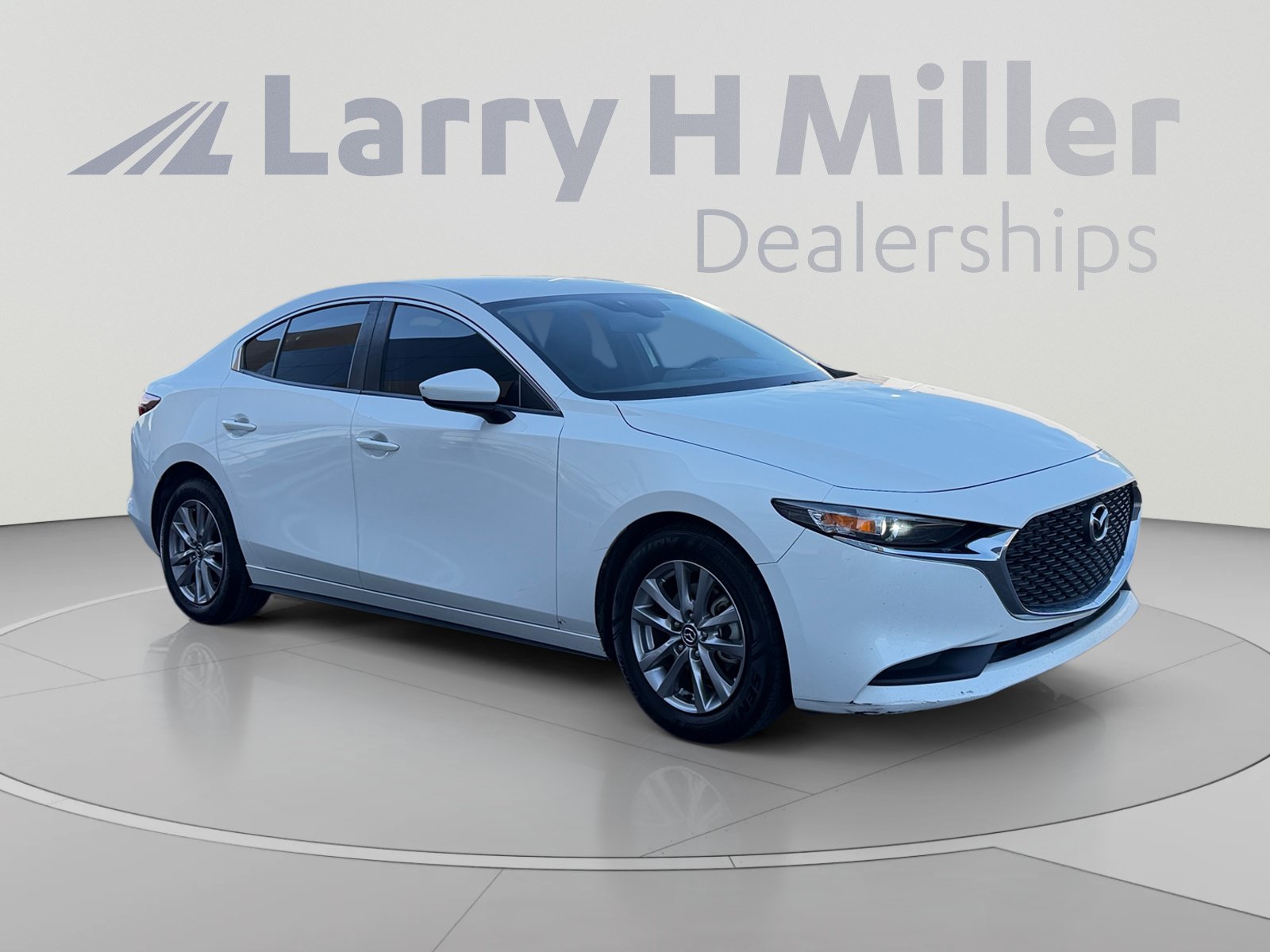 Used 2019 MAZDA MAZDA3 Sedan FWD image 7