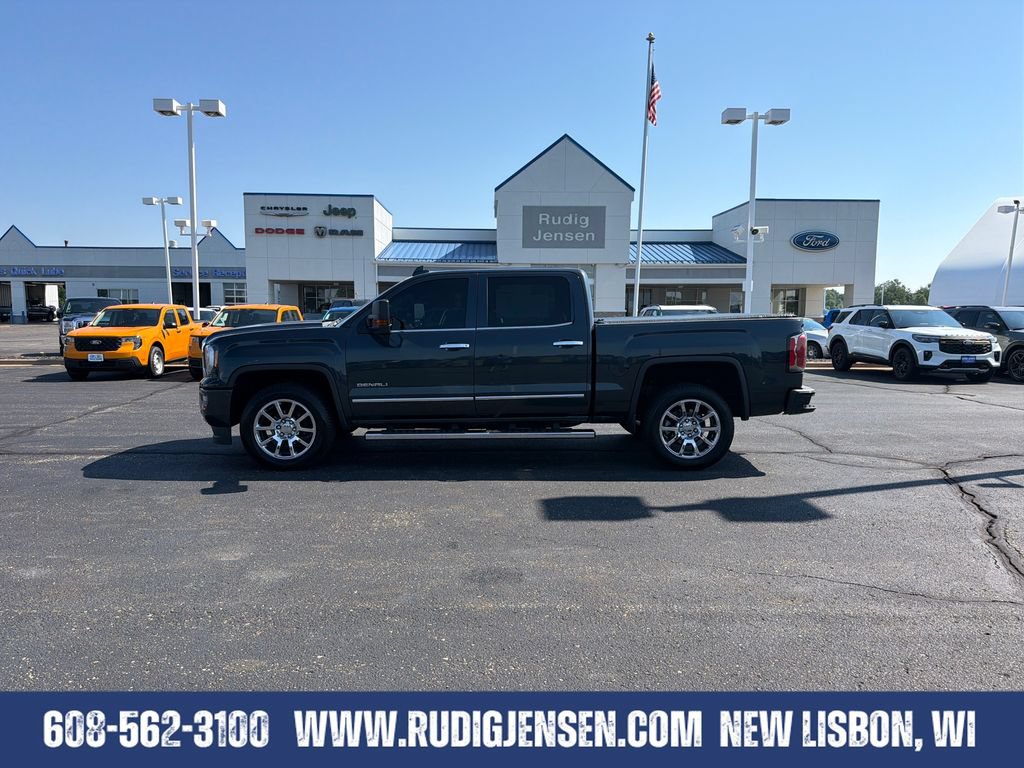 Used 2018 GMC Sierra 1500 Denali AWD/4WD image 2