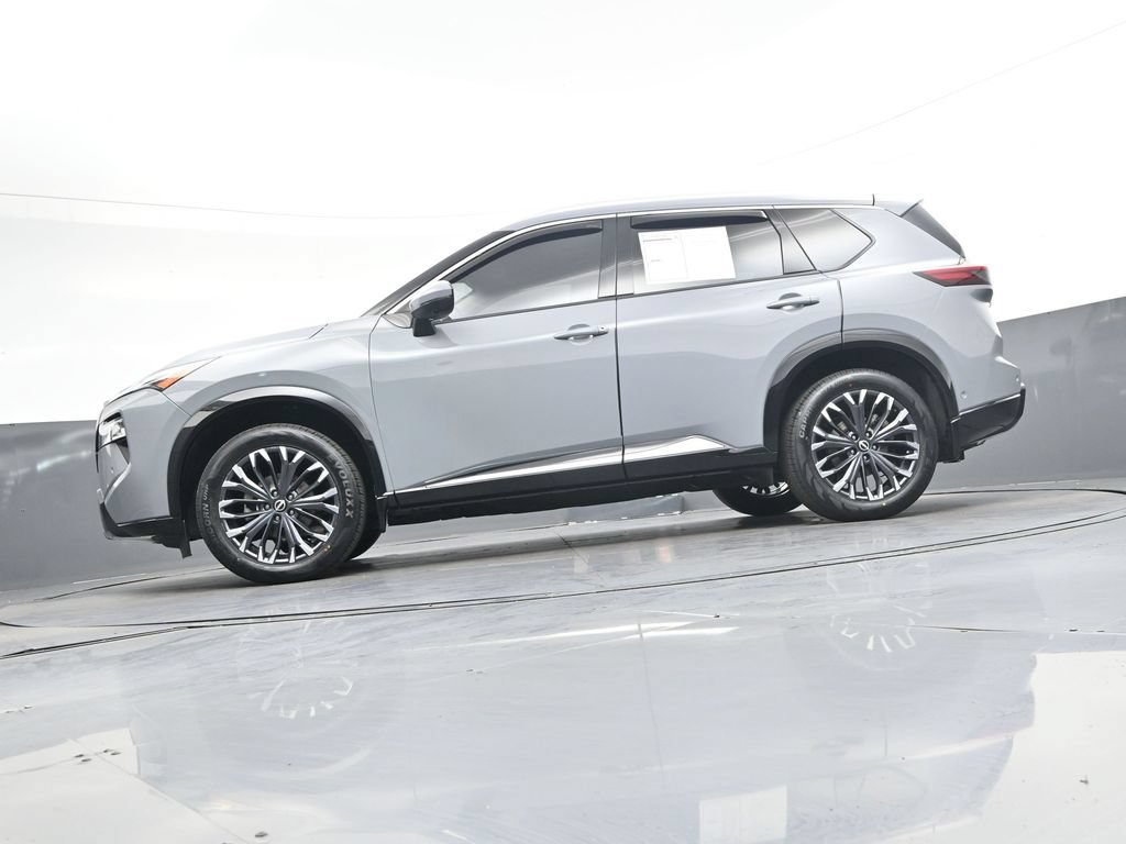 Certified 2024 Nissan Rogue Platinum w/ Platinum Premium Package AWD/4WD image 46