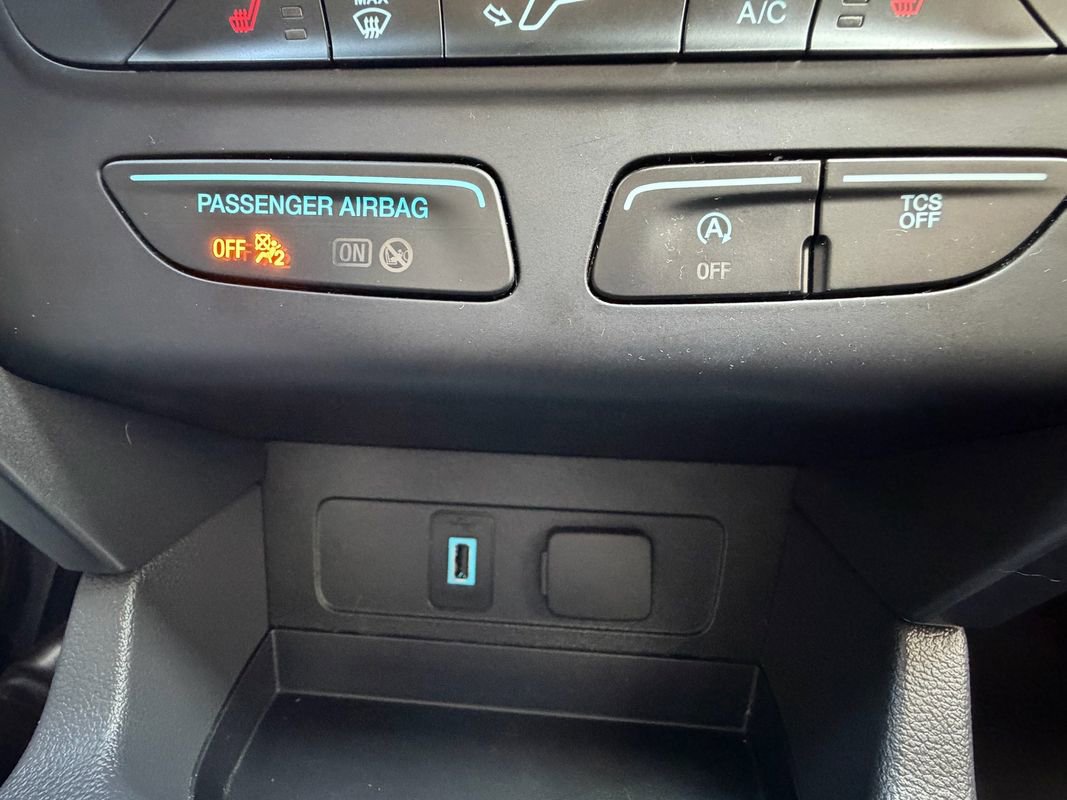 Used 2018 Ford Escape SE w/ SE Sync 3 Package image 50