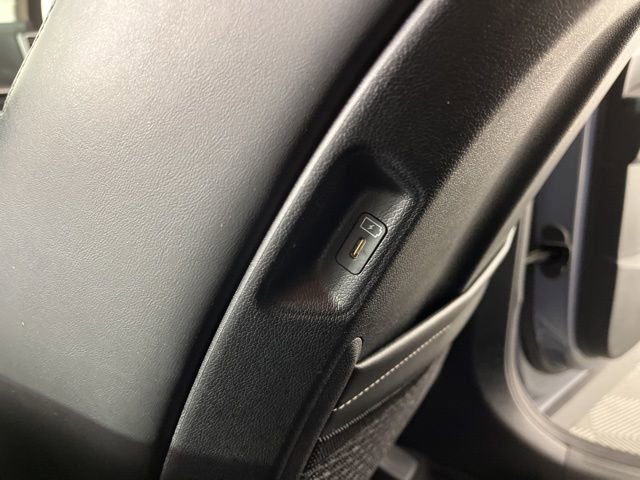 Used 2024 Kia Sorento S image 47