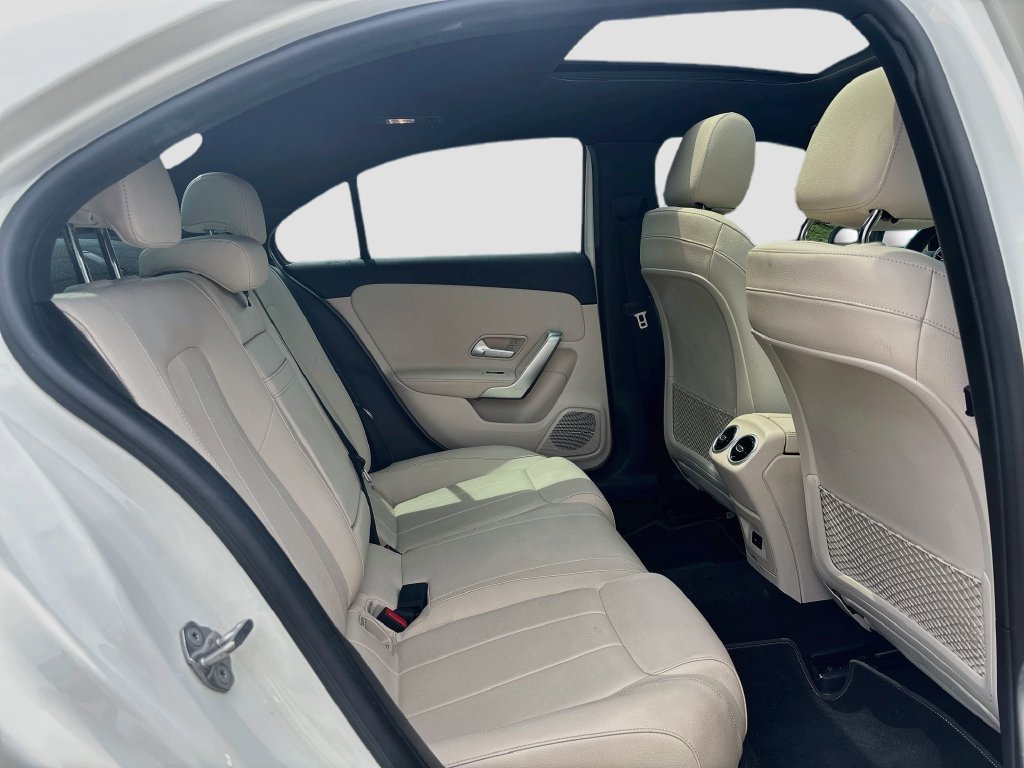 Used 2021 Mercedes-Benz A 220 image 27