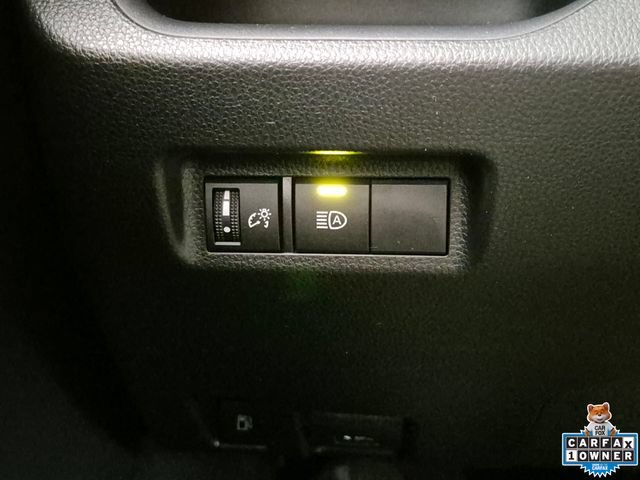 Certified 2023 Toyota RAV4 LE AWD/4WD image 18