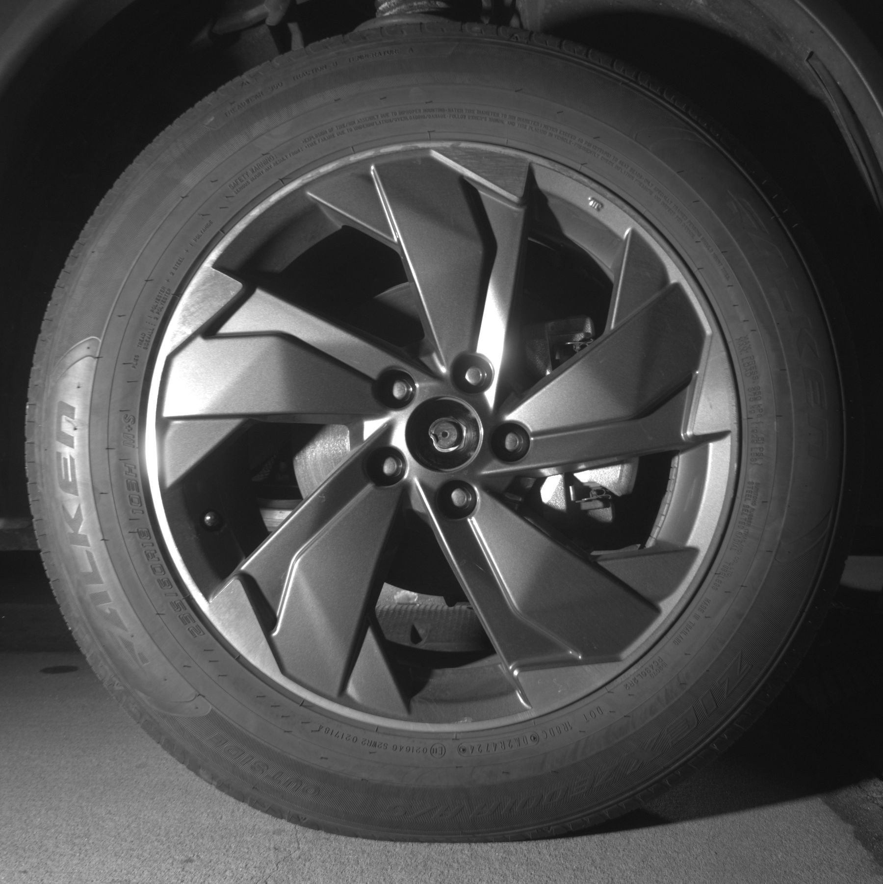 Used 2025 Nissan Rogue SV FWD image 13