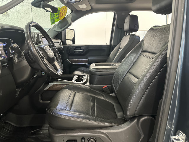 Certified 2020 GMC Sierra 2500 Denali w/ Denali Ultimate Package AWD/4WD image 19