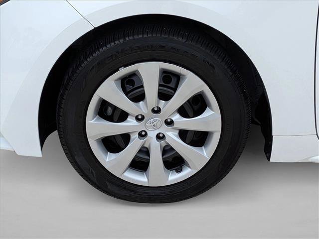 Certified 2025 Toyota Corolla LE image 21