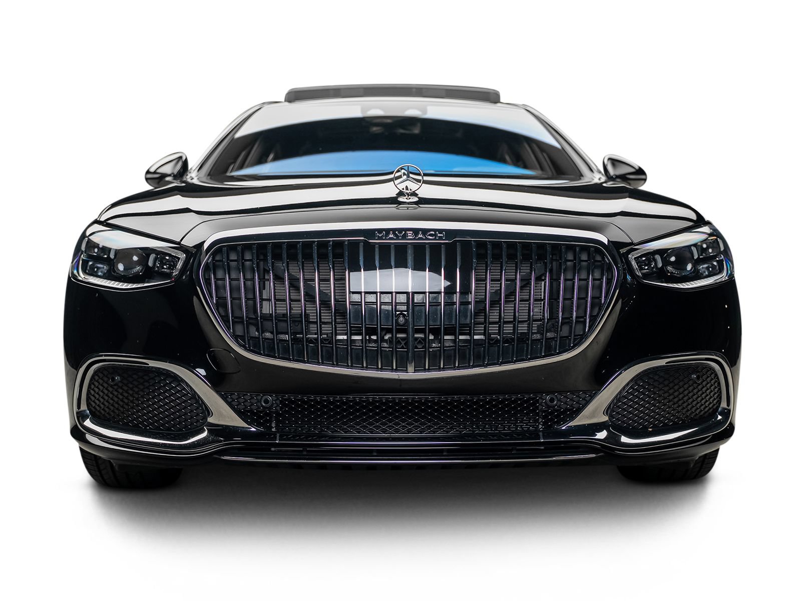 Used 2024 Mercedes-Benz Maybach S 580 4MATIC image 2