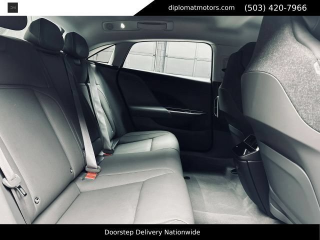 Used 2025 Lucid Air Pure RWD image 20