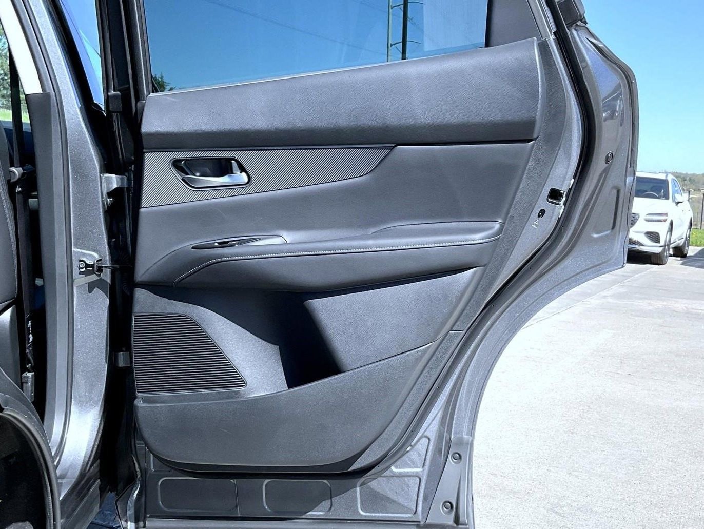 Certified 2025 Nissan Murano SV AWD/4WD image 18