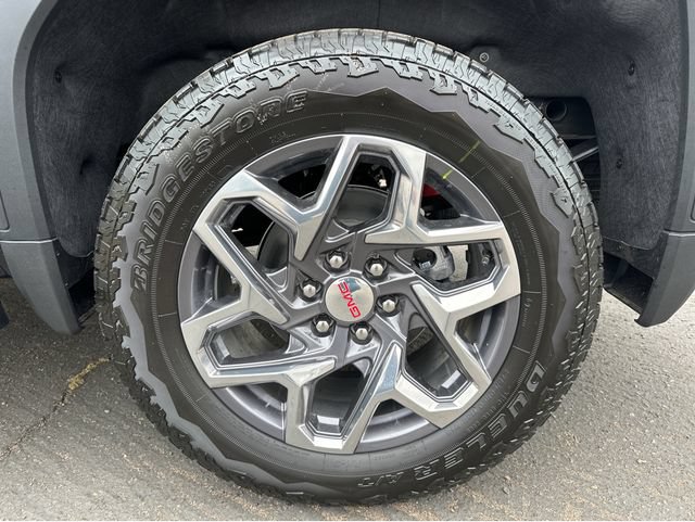 New 2026 GMC Sierra 1500 SLT w/ SLT Premium Plus Package AWD/4WD image 17