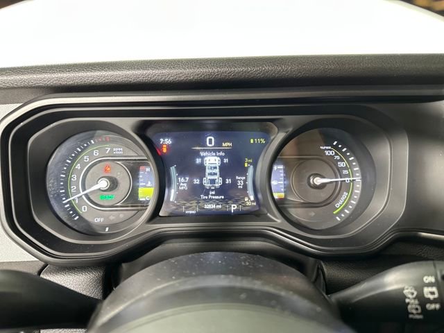 Used 2024 Jeep Wrangler Unlimited w/ Convenience Group image 17