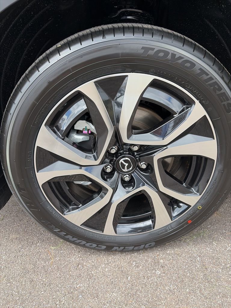 New 2026 MAZDA CX-5 Preferred image 2