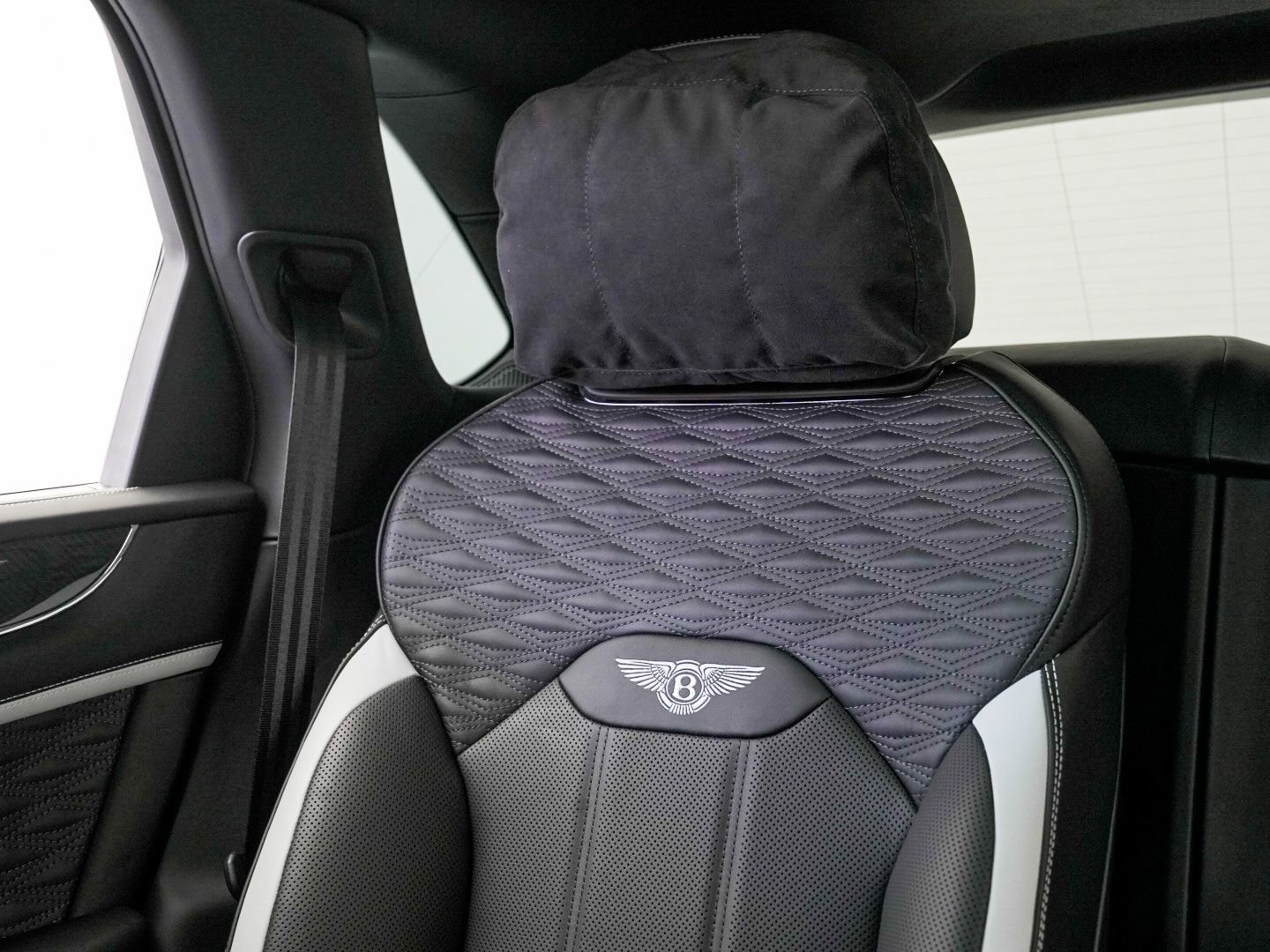 New 2026 Bentley Bentayga Speed image 23