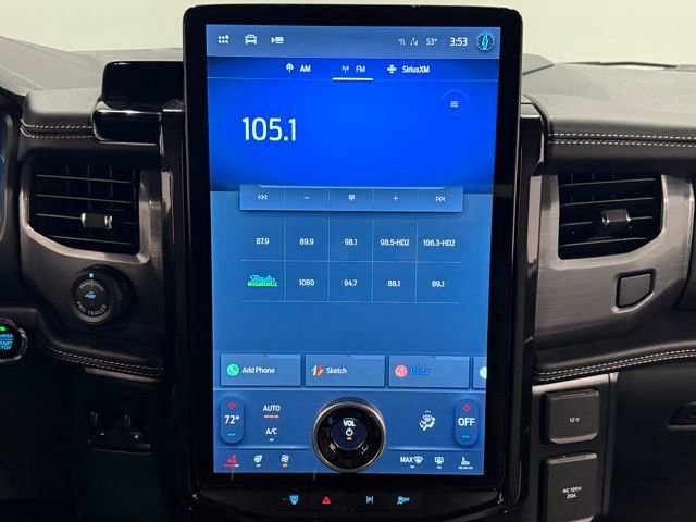 Used 2023 Ford F150 Lightning Platinum image 25