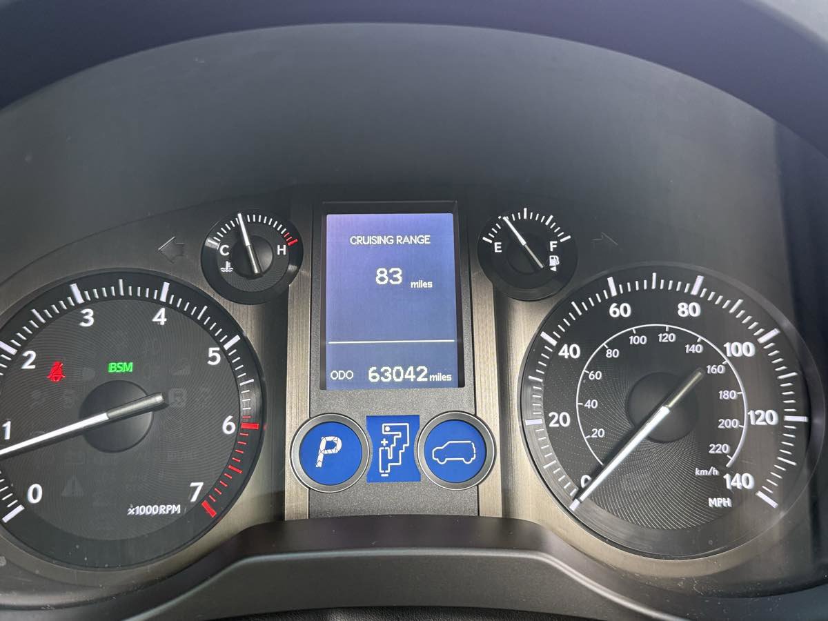 Used 2017 Lexus GX 460 image 19