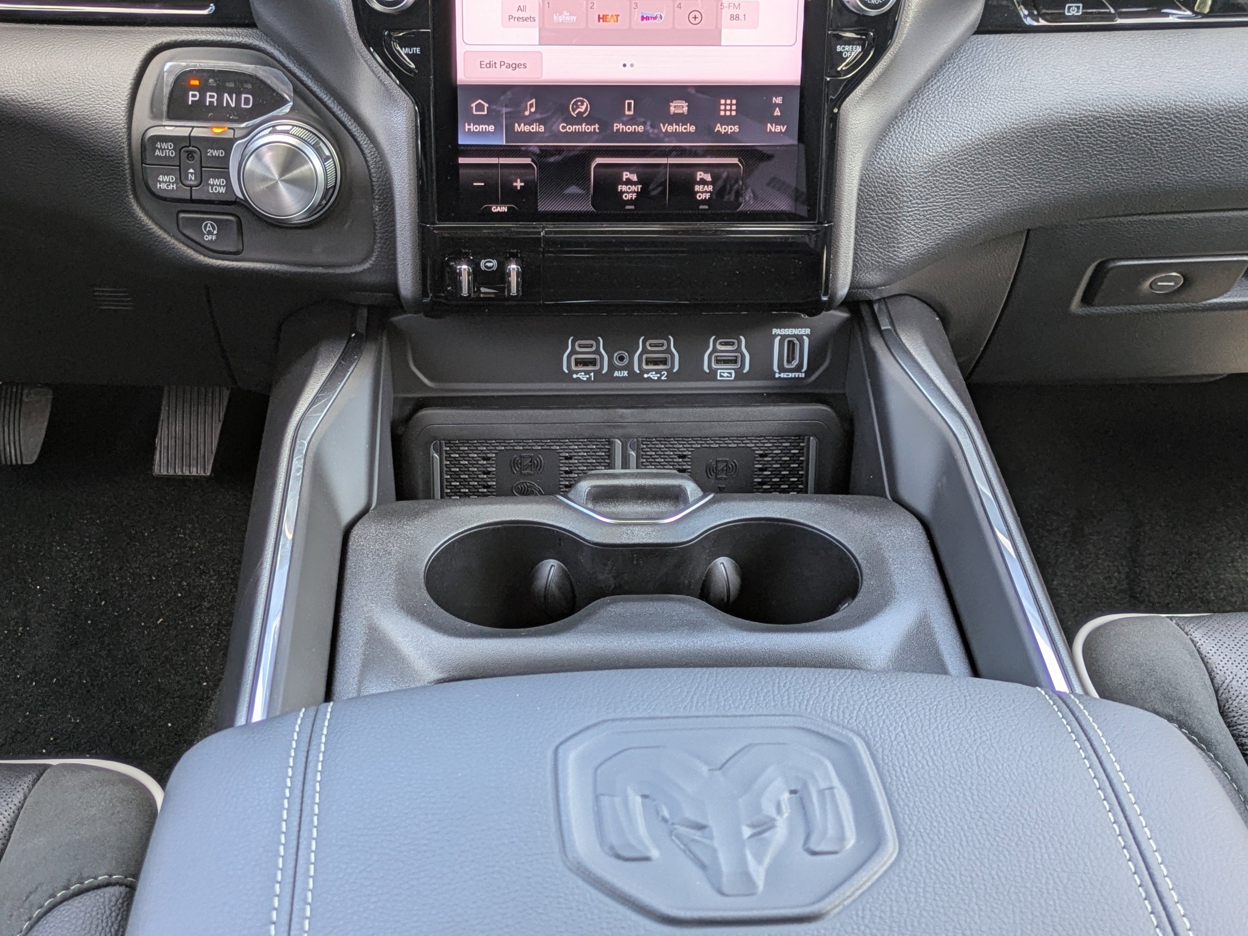 New 2026 RAM 1500 Laramie w/ Night Edition image 16