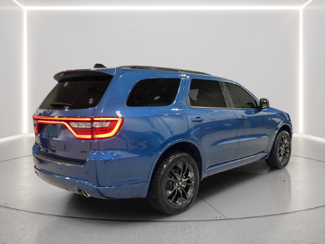 Used 2023 Dodge Durango GT w/ Blacktop Package AWD/4WD image 5