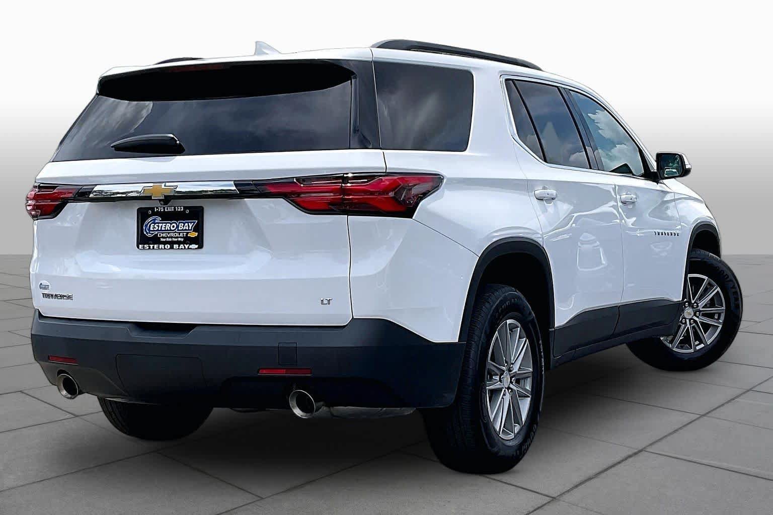 Certified 2023 Chevrolet Traverse LT FWD image 13
