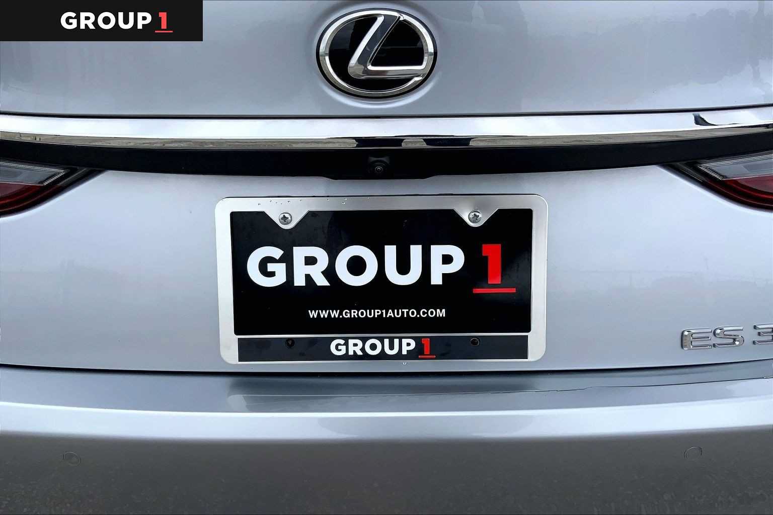 Used 2024 Lexus ES 350 w/ Premium Package FWD image 10