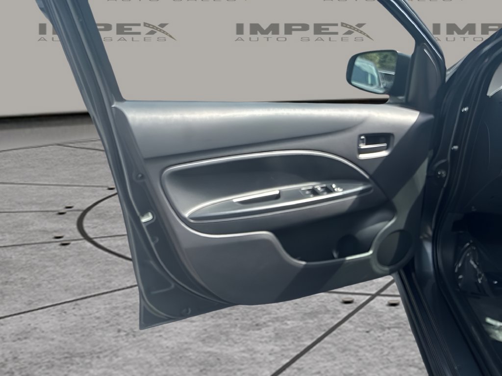 Used 2024 Mitsubishi Mirage ES FWD image 13
