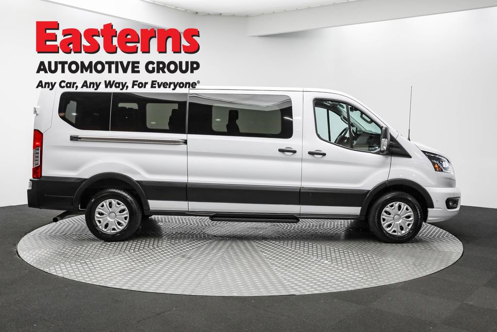 Used 2023 Ford Transit 350 XLT image 4