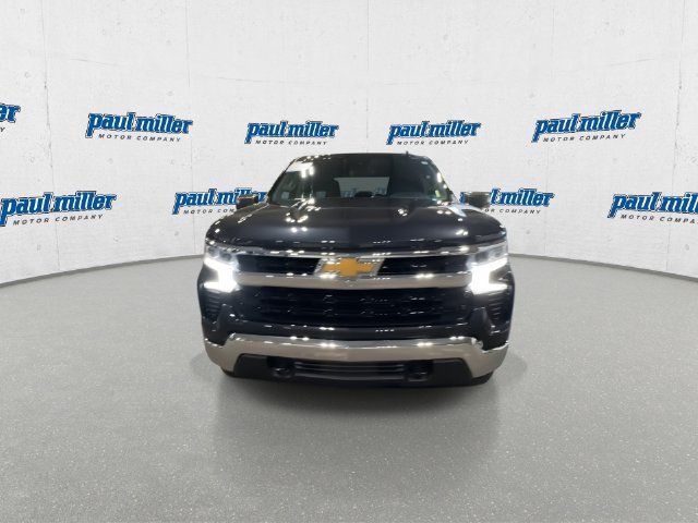 Used 2023 Chevrolet Silverado 1500 LT AWD/4WD image 4