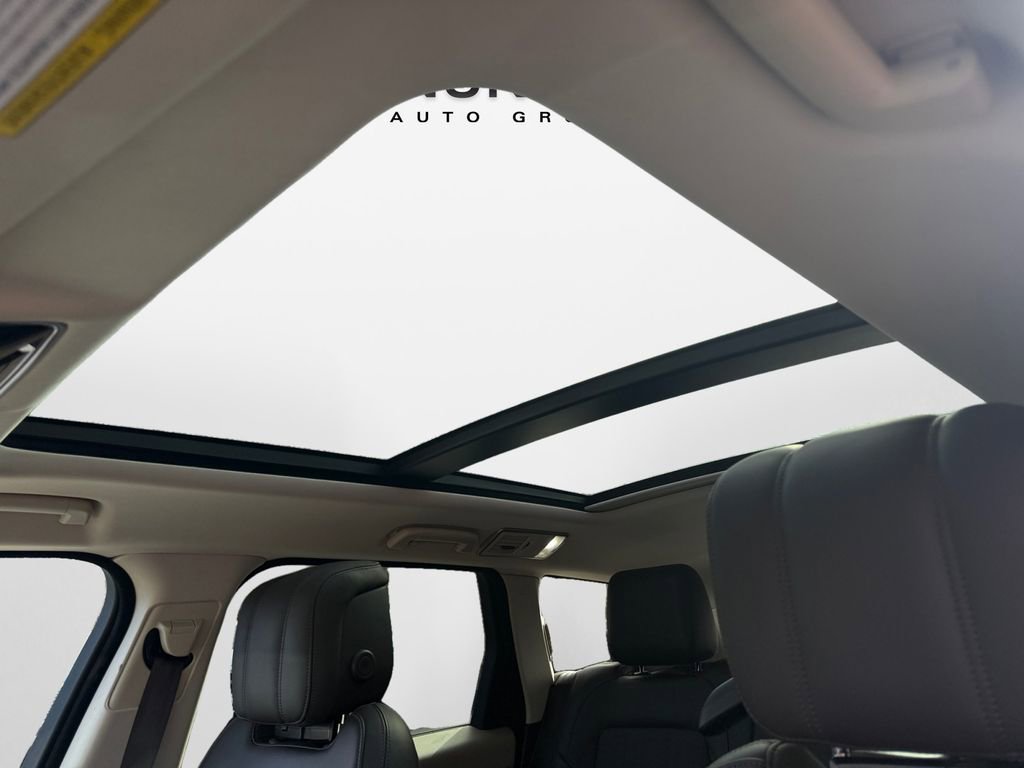 Used 2019 Land Rover Range Rover Sport Supercharged AWD/4WD image 28