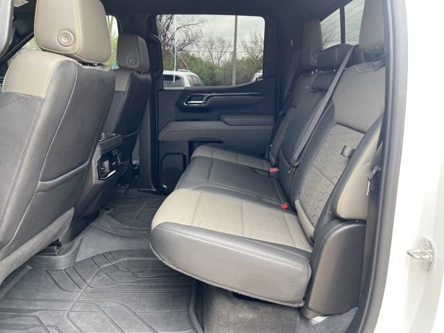 Used 2022 Chevrolet Silverado 1500 ZR2 w/ Technology Package image 25