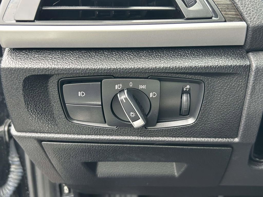 Used 2016 BMW 228i Convertible RWD image 16