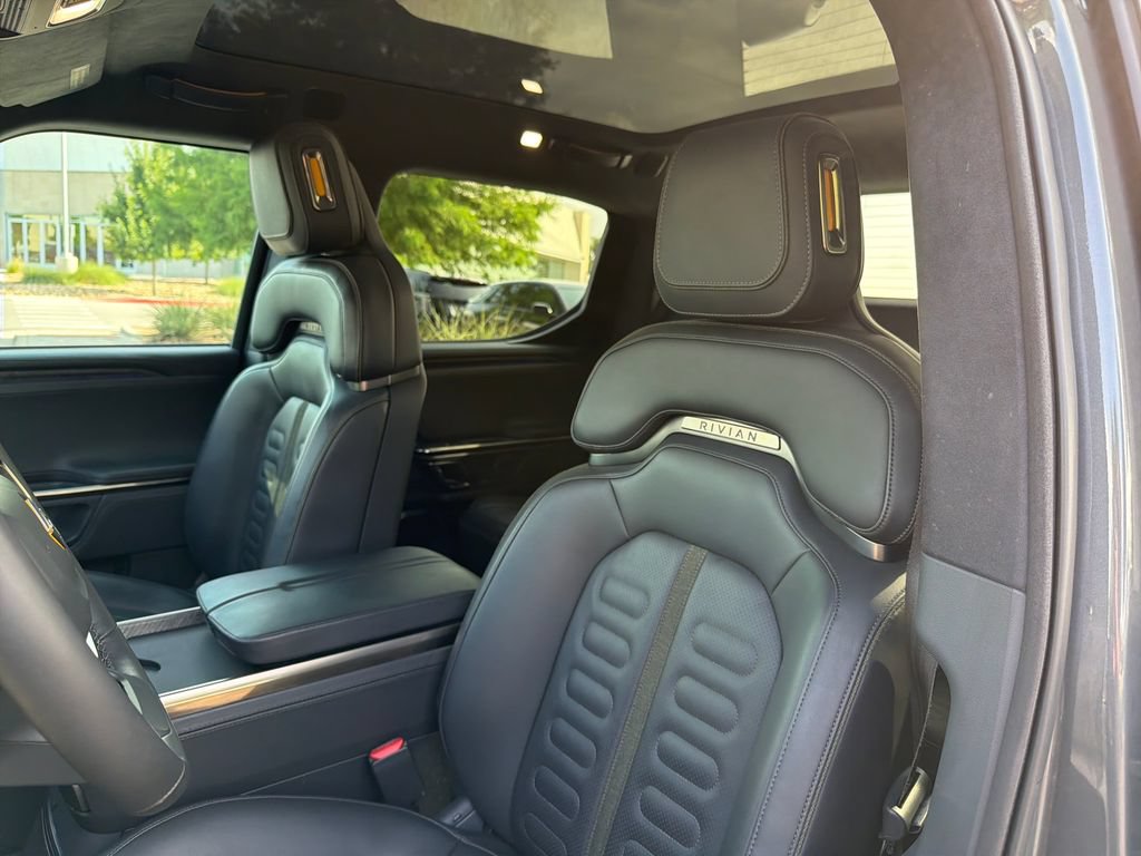 Used 2022 Rivian R1T Adventure AWD/4WD image 19