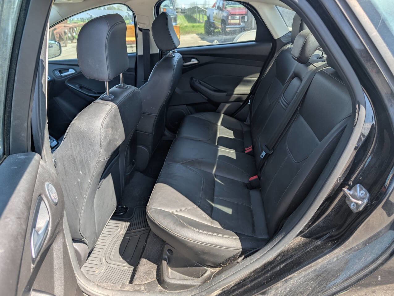 Used 2016 Ford Focus Titanium w/ Titanium Cold Weather Package image 5