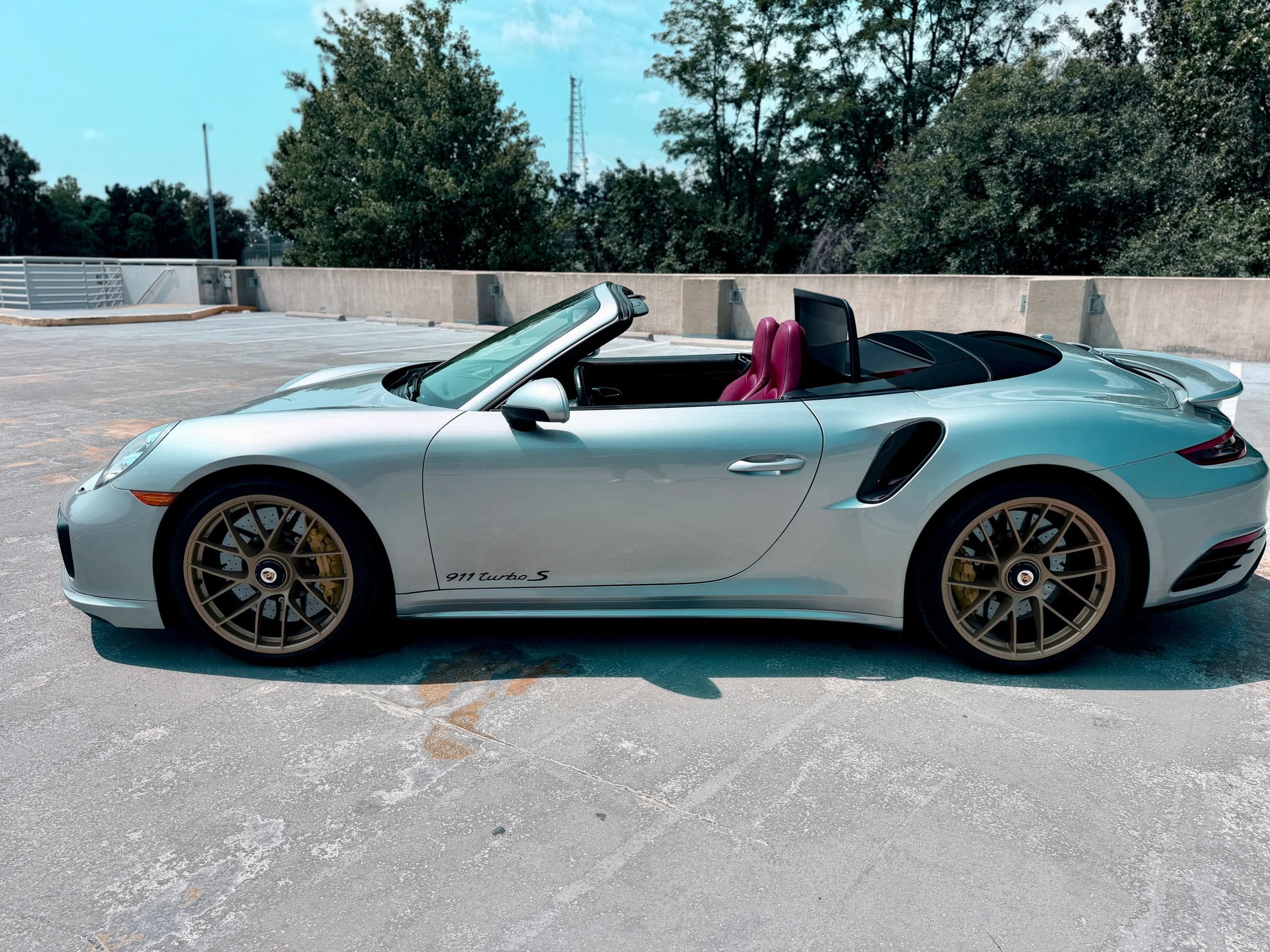 Used 2017 Porsche 911 Turbo S AWD/4WD image 13
