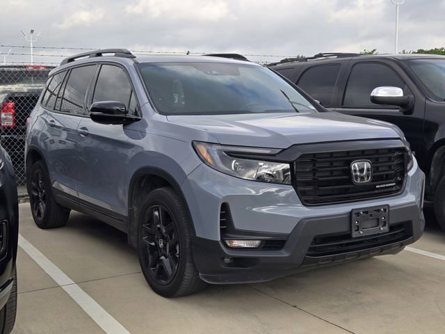 Used 2024 Honda Passport Black Edition image 1