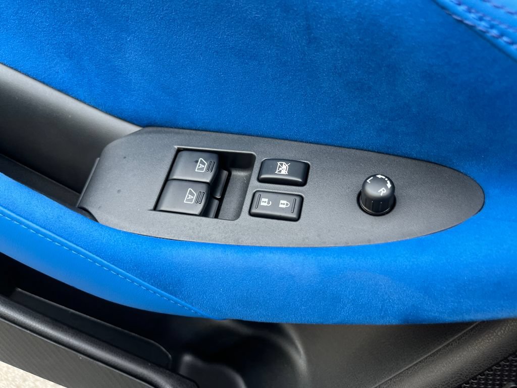 Certified 2024 Nissan Z Performance w/ Floor Mat Package RWD image 11