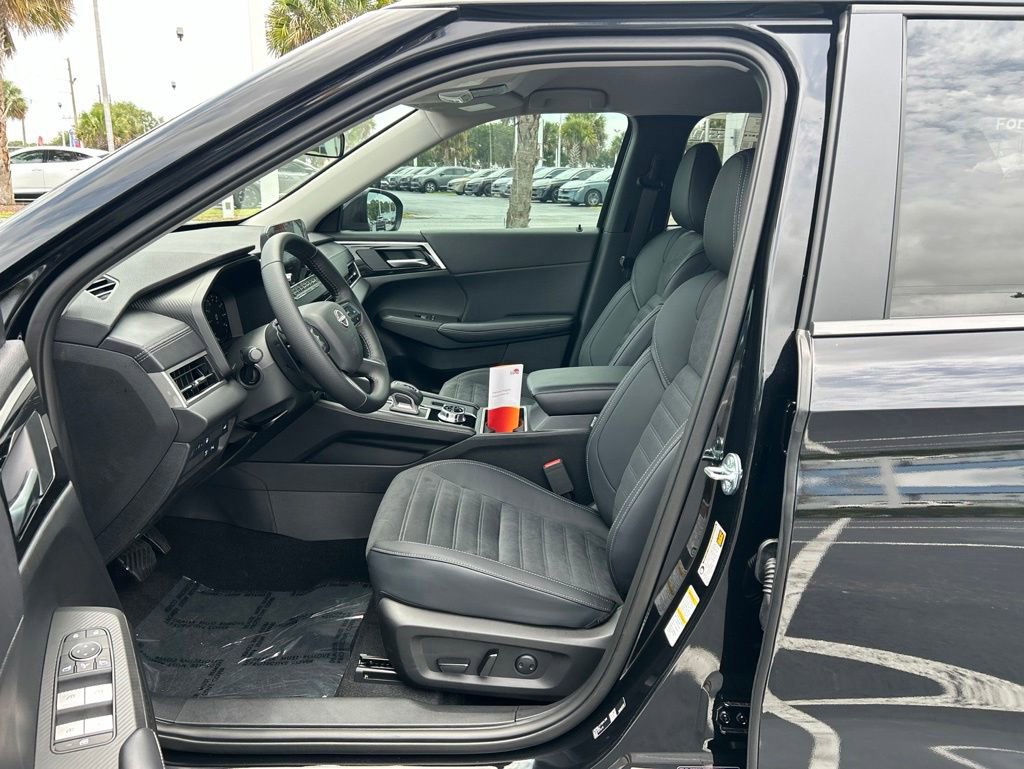 New 2026 Nissan Rogue SL AWD/4WD image 10