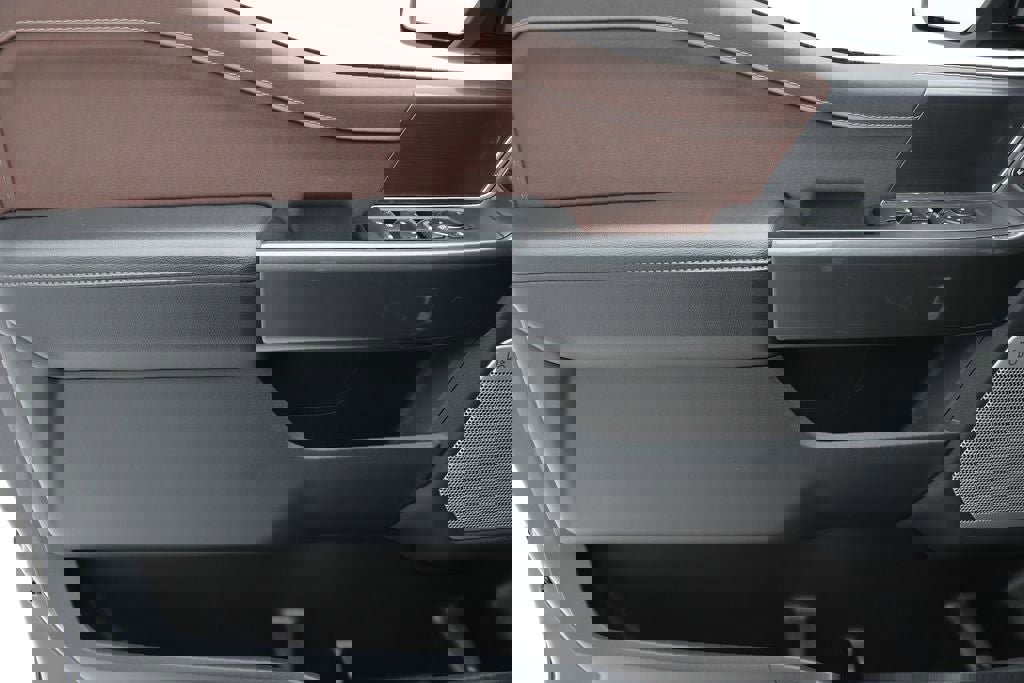 Used 2023 Ford F150 Lariat w/ Equipment Group 502A High image 20